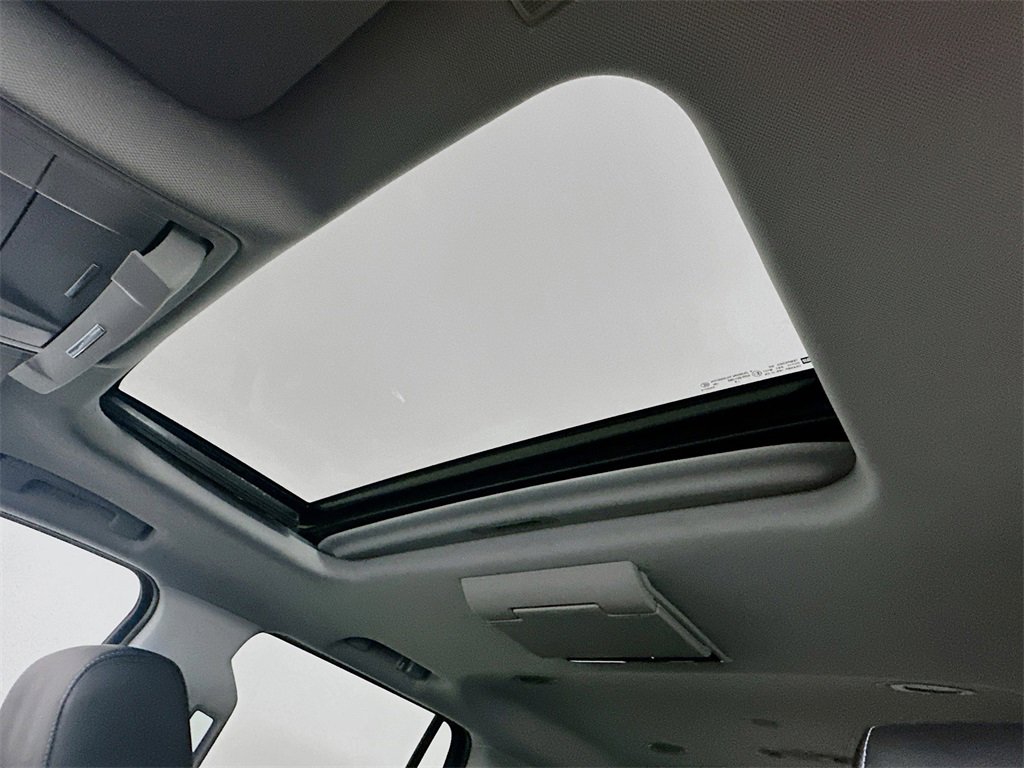 Used 2019 Chevrolet Tahoe Premier image 21