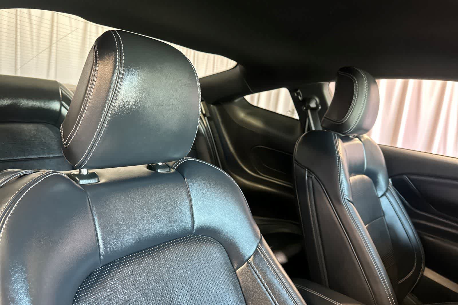 Used 2025 Ford Mustang Premium RWD image 18