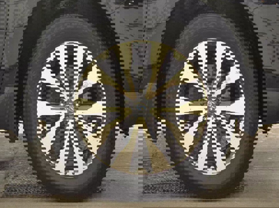 Used 2015 Subaru Outback 2.5i Limited image 18