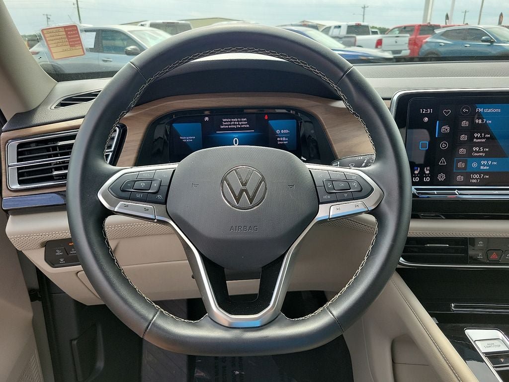 Used 2025 Volkswagen Atlas SE AWD/4WD image 20