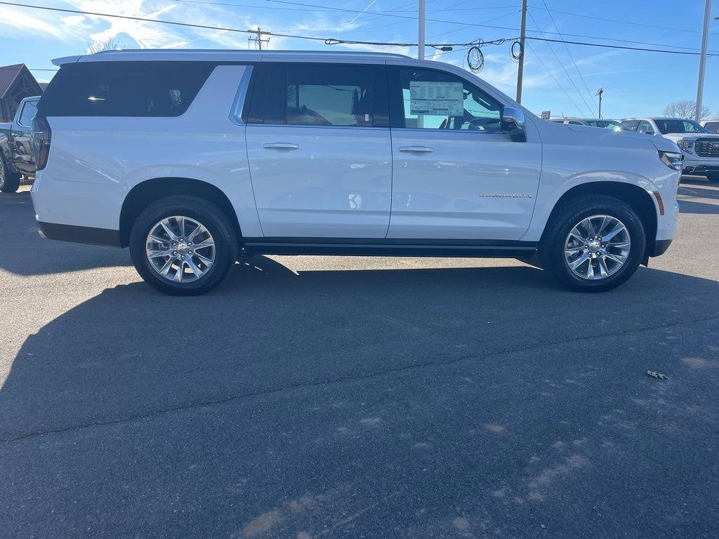 New 2026 Chevrolet Suburban Premier image 6