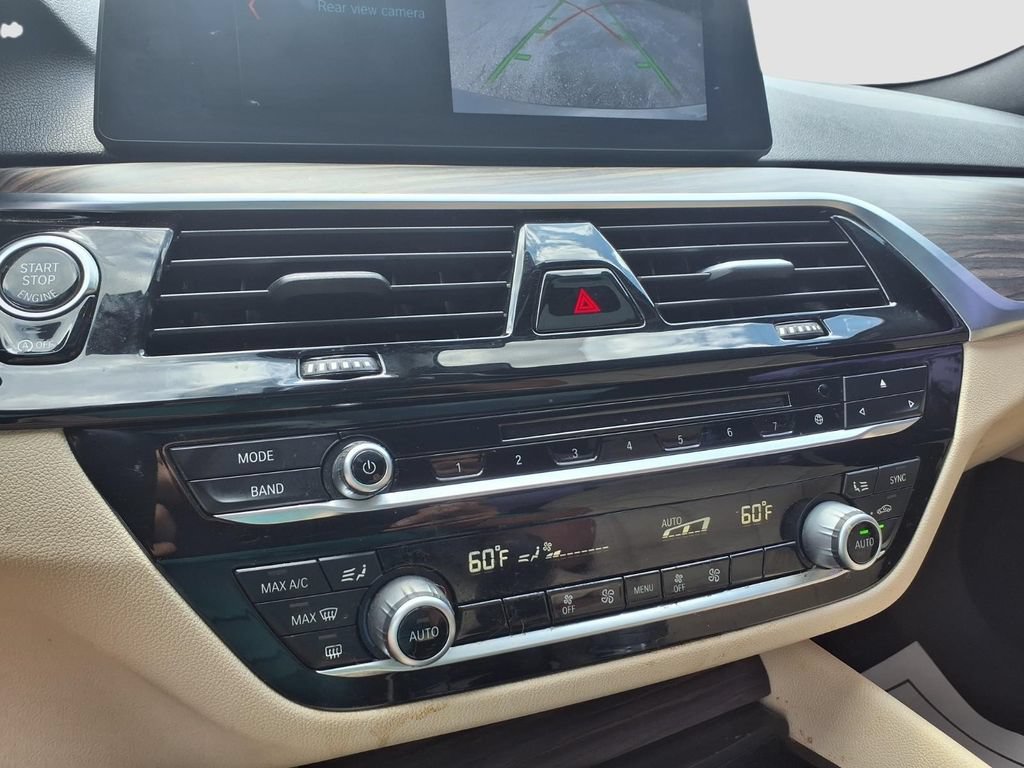 Used 2018 BMW 530i RWD image 12
