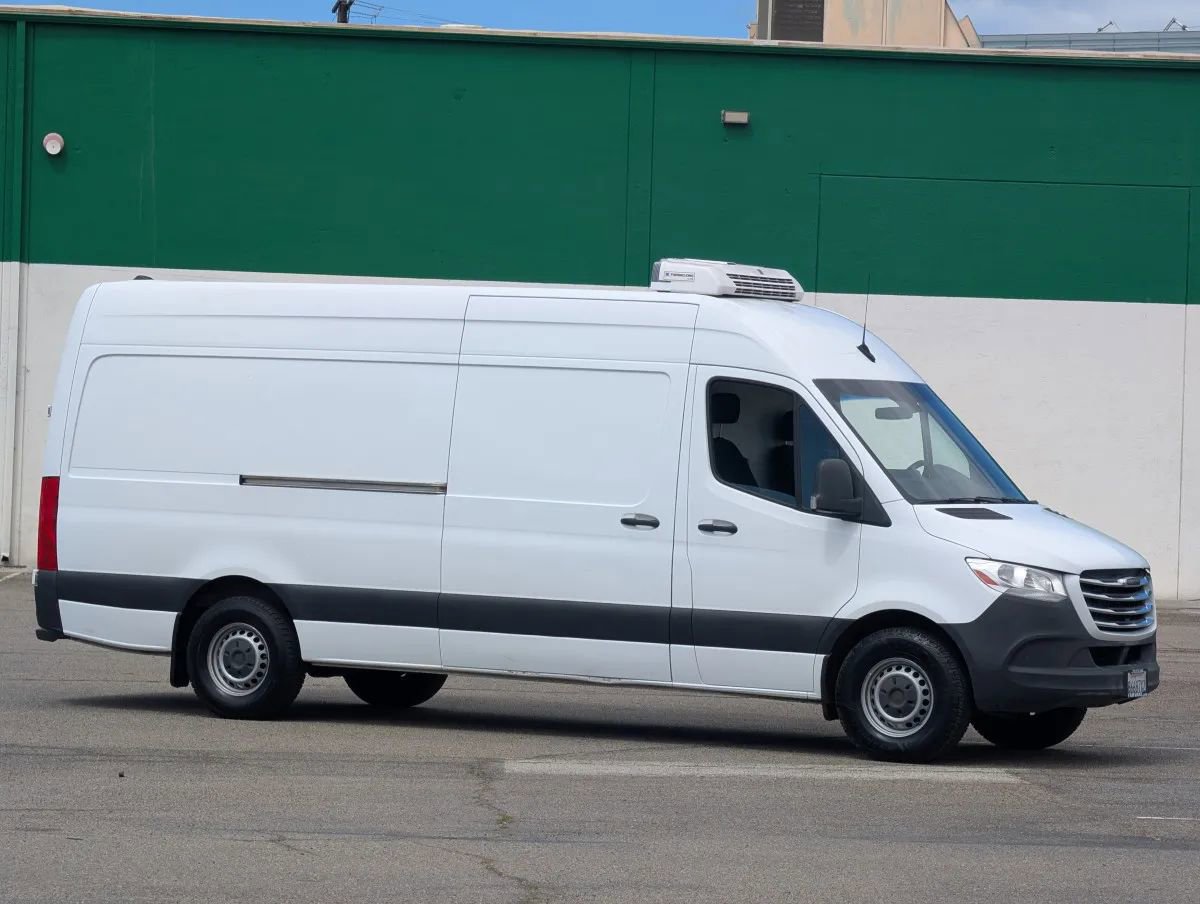 Used 2019 Freightliner Sprinter 2500