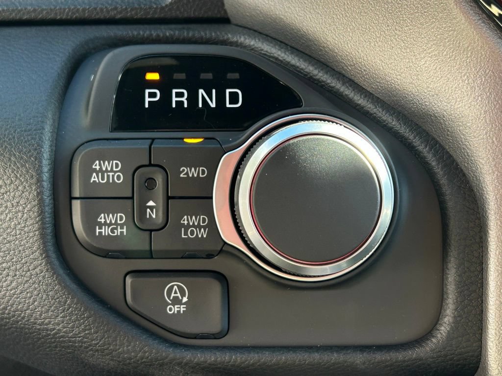 New 2026 RAM 1500 Big Horn AWD/4WD image 24