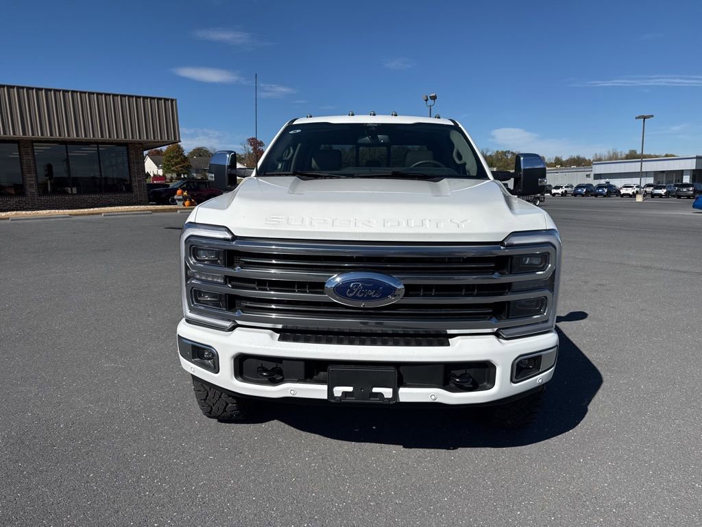 Used 2025 Ford F350 Platinum w/ Platinum Plus Package image 8