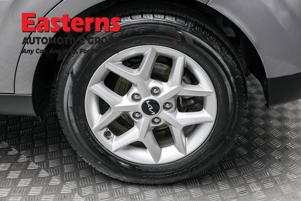 Used 2023 Kia Soul LX w/ Option Group 015 image 8