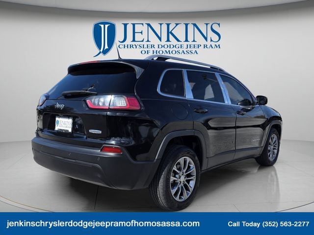 Used 2019 Jeep Cherokee Latitude Plus w/ Comfort/Convenience Group FWD image 4