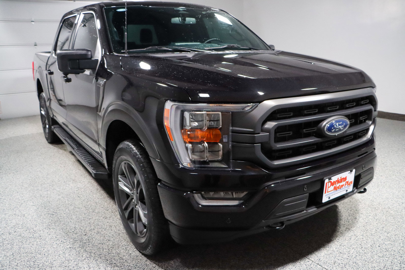 Used 2023 Ford F150 XLT w/ Equipment Group 302A High AWD/4WD image 5