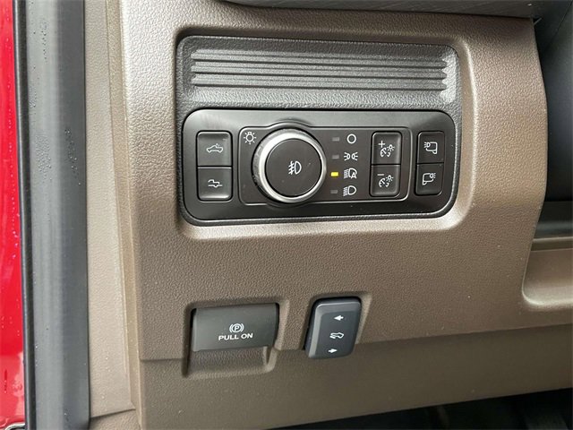 New 2025 Ford F250 King Ranch w/ FX4 Off-Road Package image 19