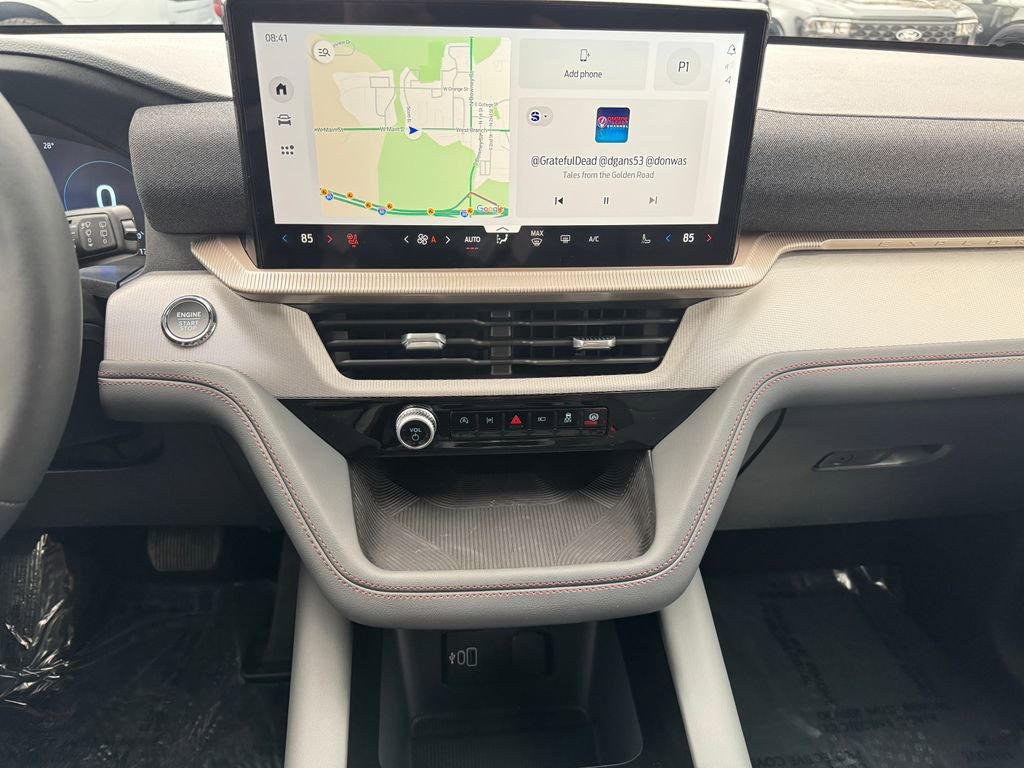 New 2026 Ford Explorer Active w/ Active Comfort Package image 31