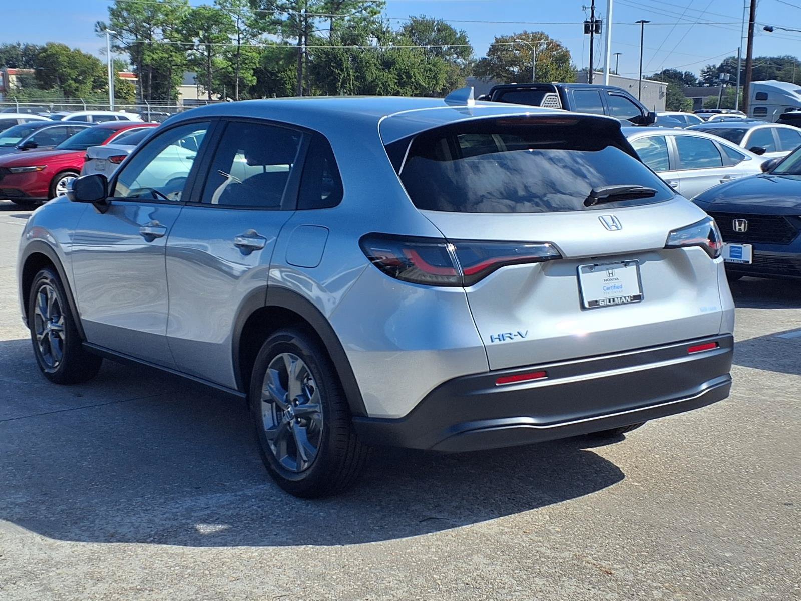 Certified 2027 Honda HR-V LX image 3