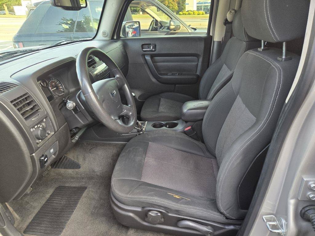 Used 2006 HUMMER H3 AWD/4WD image 12