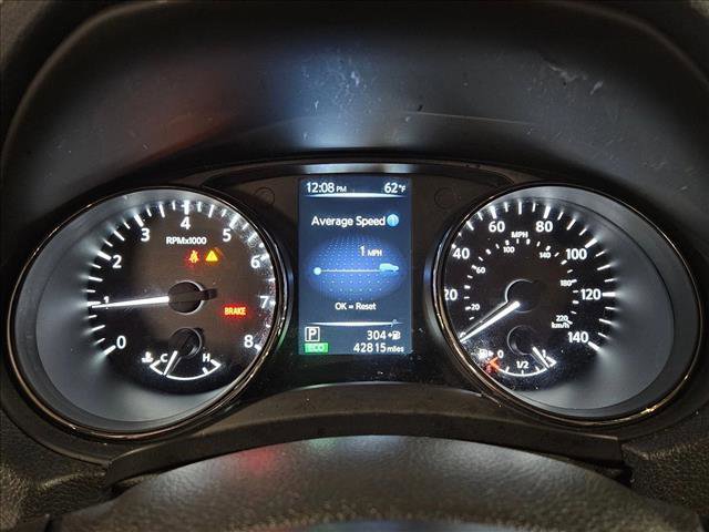 Used 2017 Nissan Rogue SL w/ SL Premium Package FWD image 9