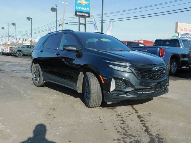 Used 2024 Chevrolet Equinox RS w/ RS Leather Package image 4