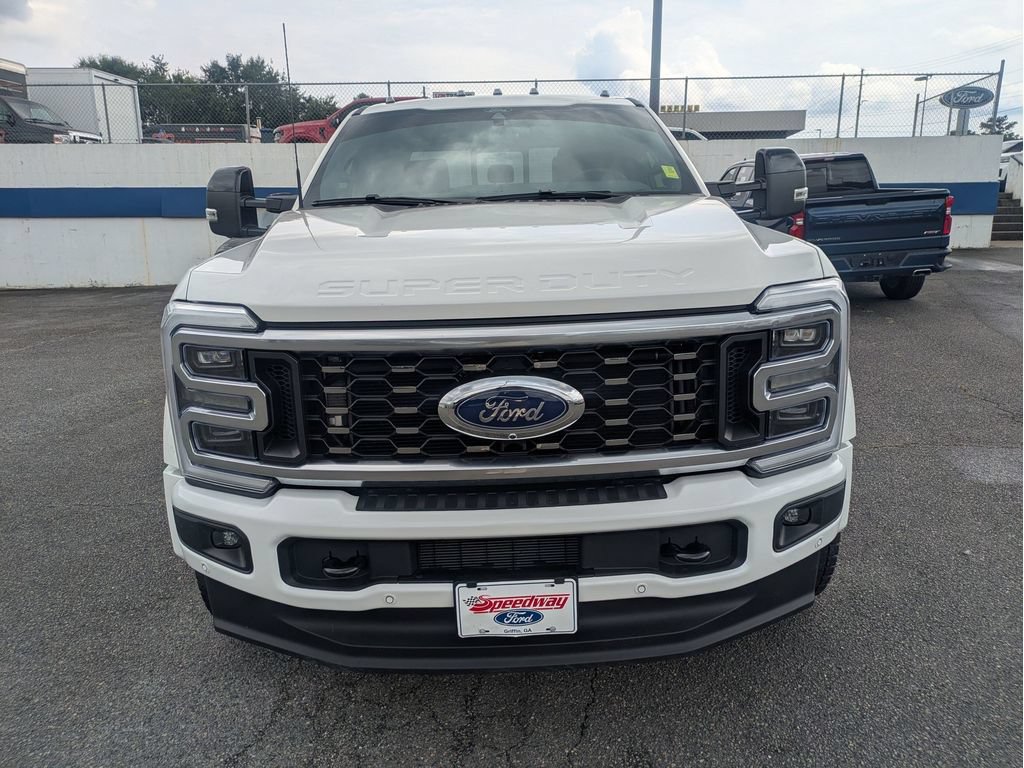 Used 2025 Ford F450 Platinum w/ FX4 Off-Road Package AWD/4WD image 2