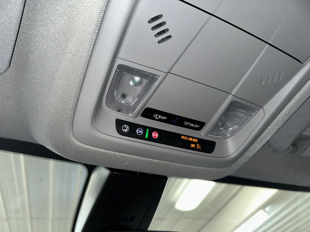 Certified 2023 GMC Acadia SLE w/ Driver Convenience Package image 15