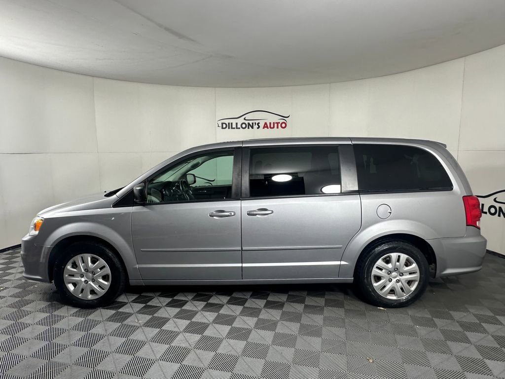 Used 2017 Dodge Grand Caravan SE w/ Power Window Group image 3