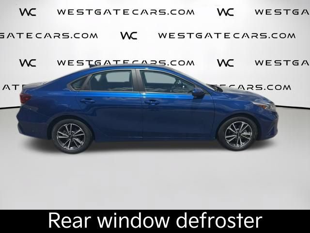 Certified 2022 Kia Forte LXS FWD image 7