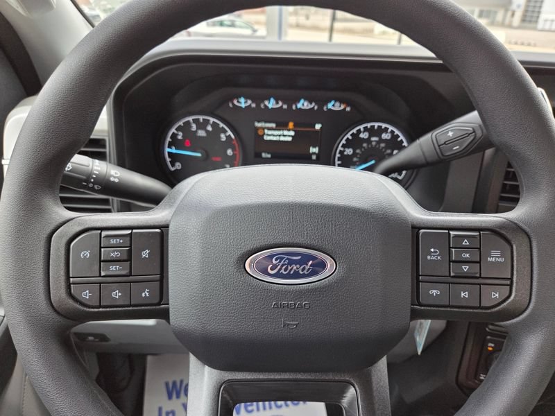 New 2026 Ford F250 XL w/ XL Driver Assist Package AWD/4WD image 23