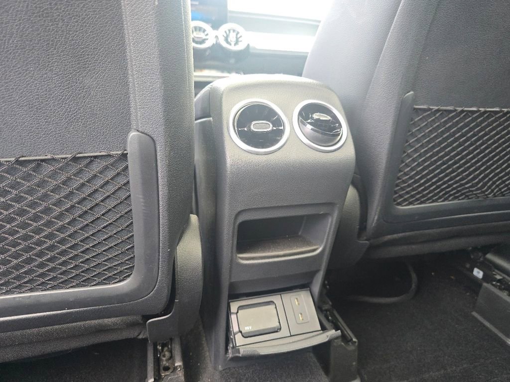 Certified 2023 Mercedes-Benz GLB 250 4MATIC w/ Premium Package image 28