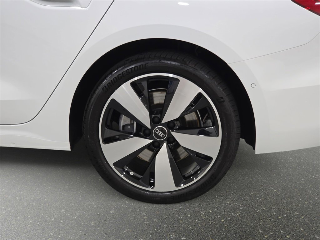 Certified 2025 Audi A5 2.0T Premium Plus Sedan w/ Premium Plus image 31