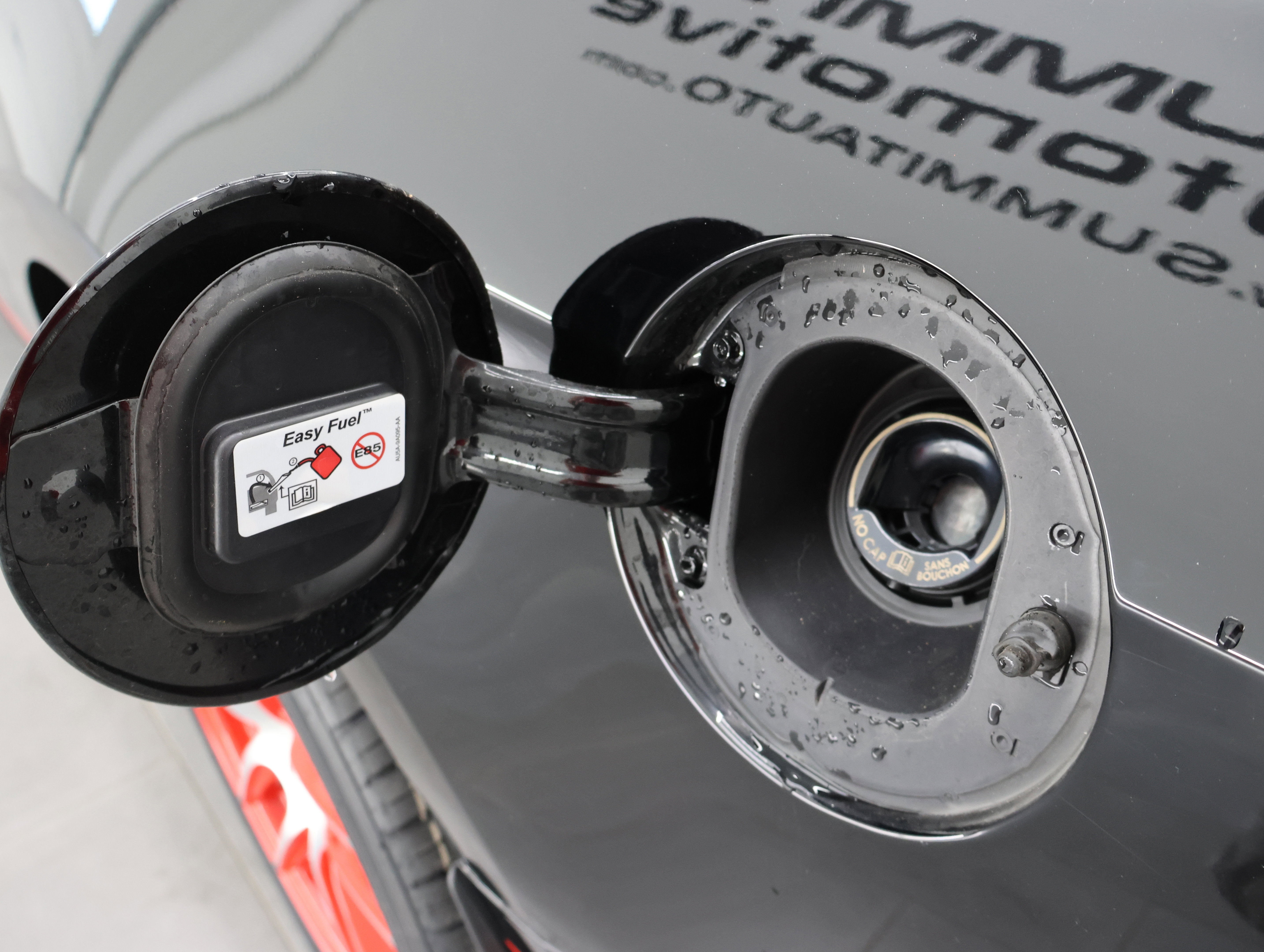 Used 2012 Ford Mustang Boss 302 RWD image 29