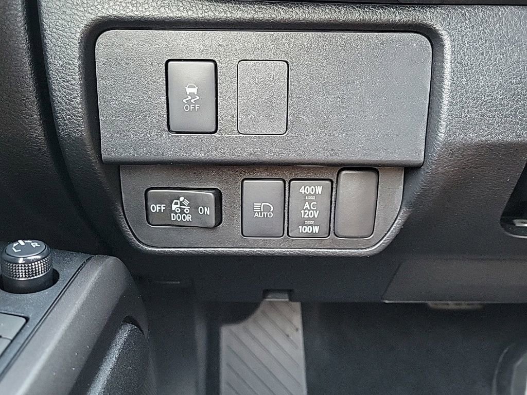 Used 2021 Toyota Tacoma TRD Off-Road image 33