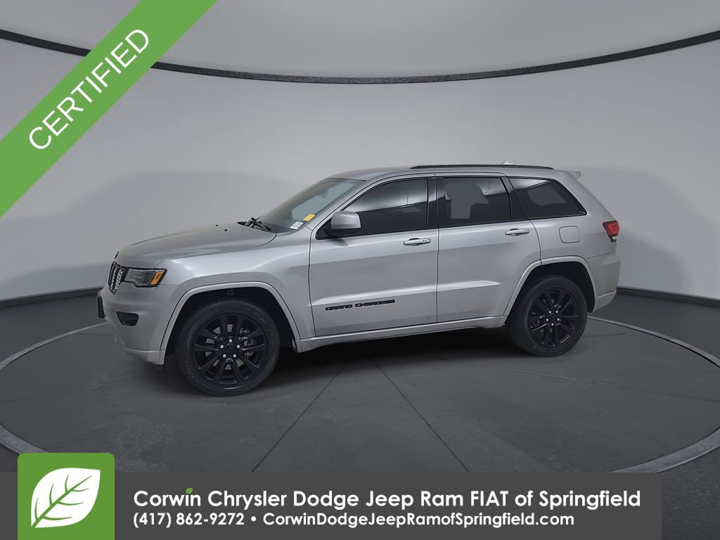 Used 2021 Jeep Grand Cherokee Laredo X AWD/4WD image 7
