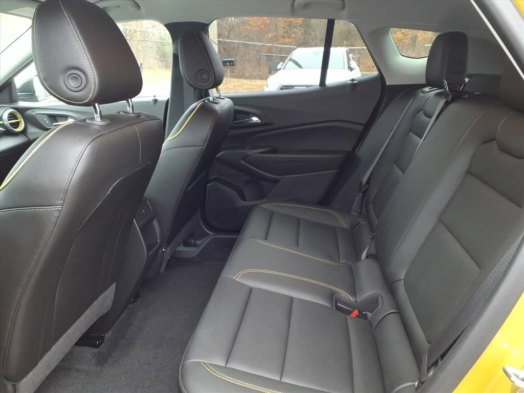 Certified 2024 Chevrolet Trax ACTIV w/ Driver Confidence Package image 16