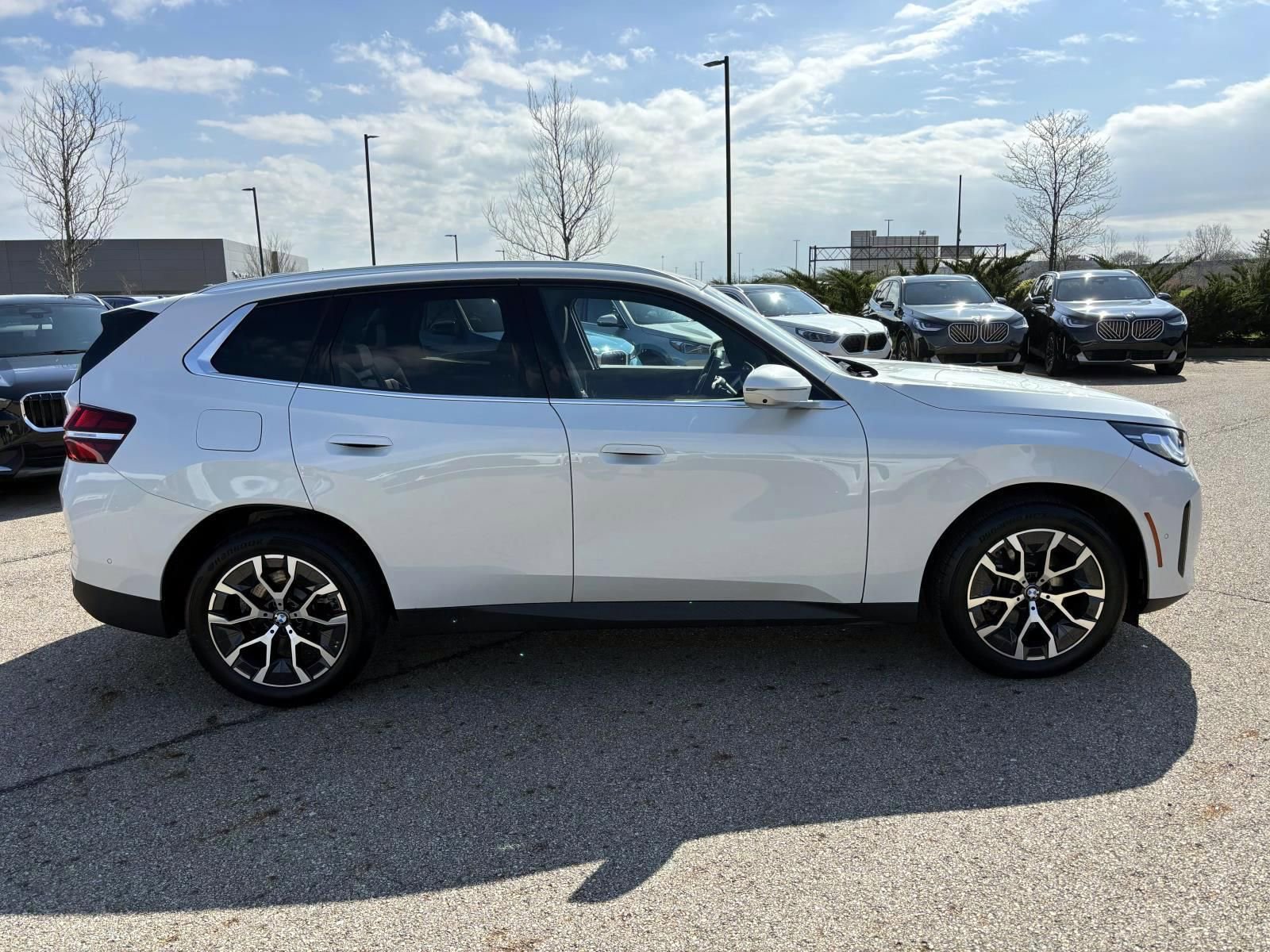 Used 2025 BMW X3 xDrive30i image 4