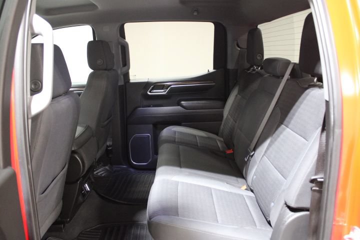 Used 2022 Chevrolet Silverado 1500 LT AWD/4WD image 20