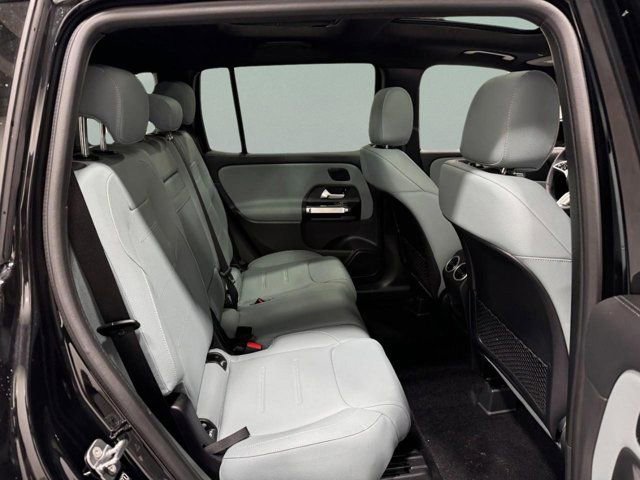 New 2026 Mercedes-Benz GLB 250 4MATIC image 13