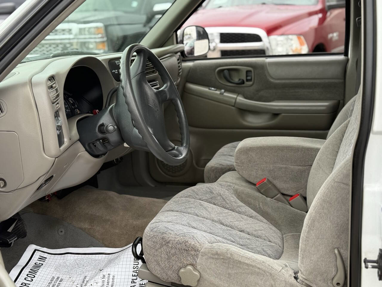 Used 1998 GMC Sonoma SLS w/ Popular Marketing Option Pkg image 20