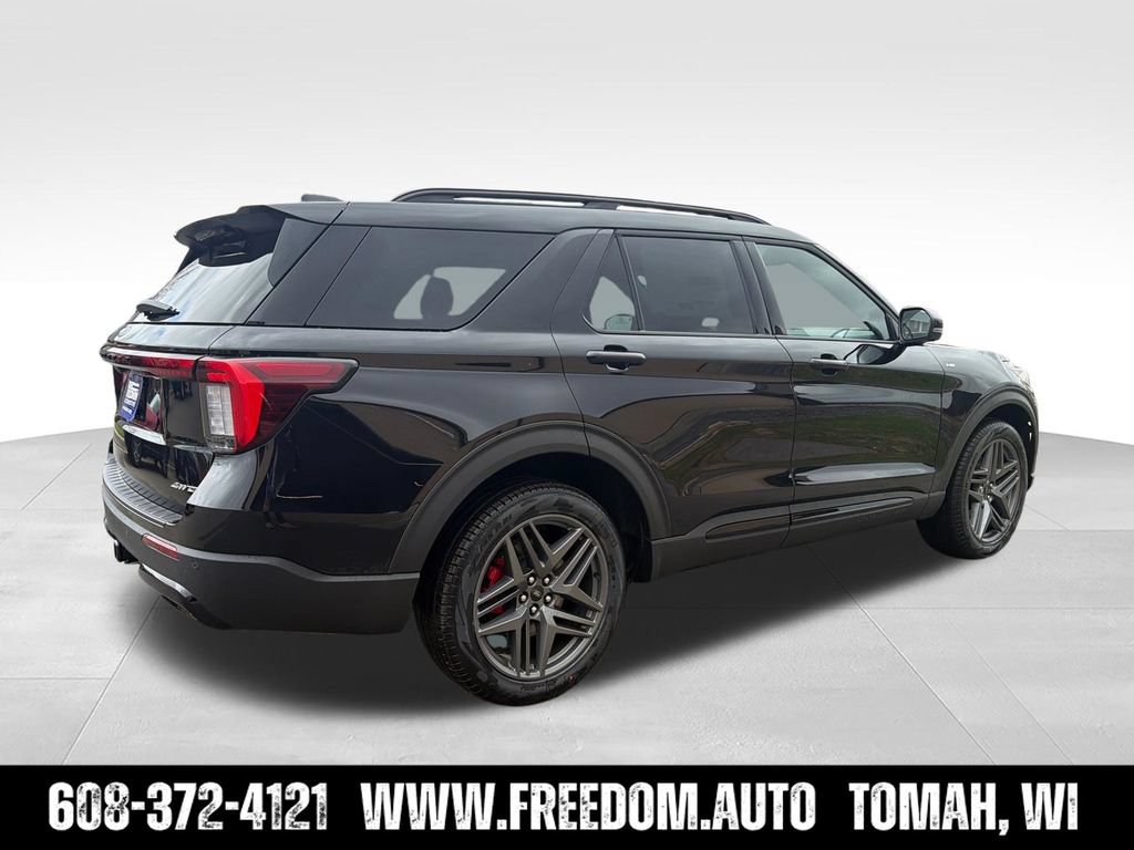 New 2026 Ford Explorer ST-Line w/ ST-Line Street Pack AWD/4WD image 6