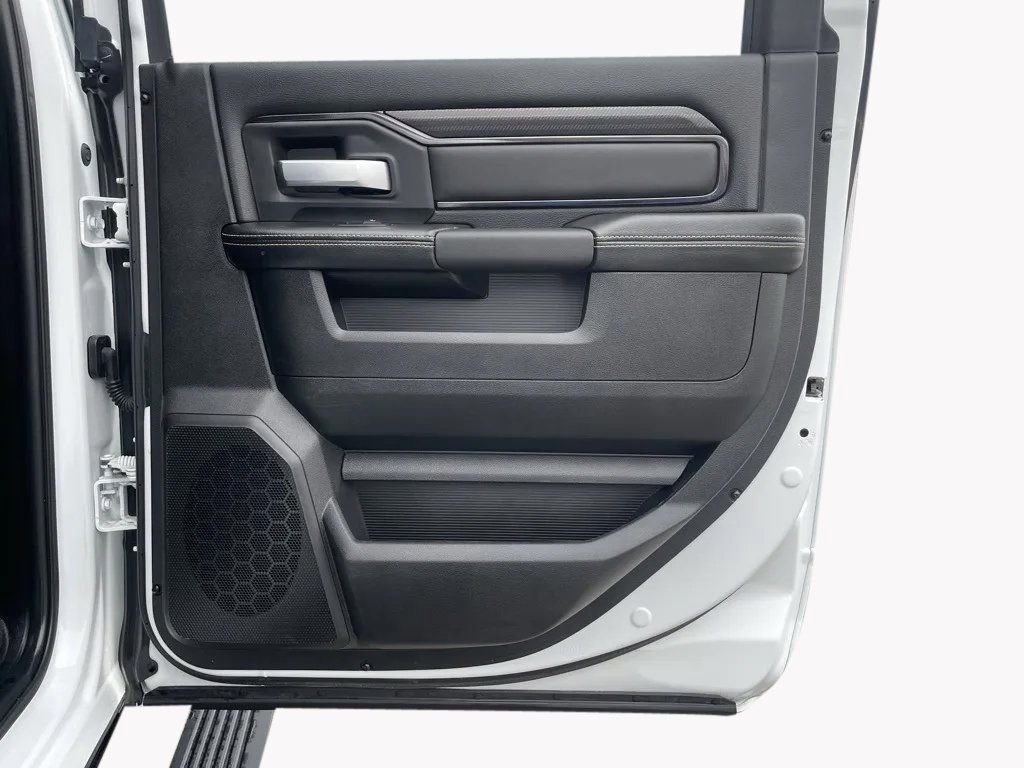 Used 2024 RAM 2500 Rebel w/ Towing Technology Group image 18