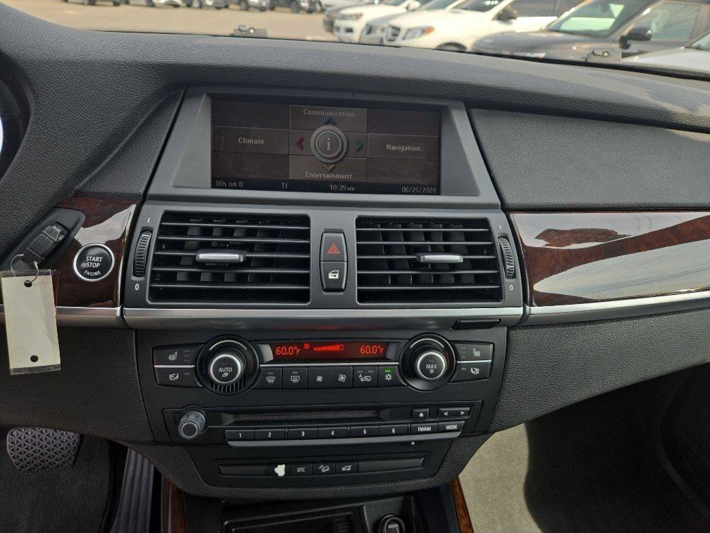 Used 2009 BMW X5 xDrive35d w/ Sport Pkg AWD/4WD image 21