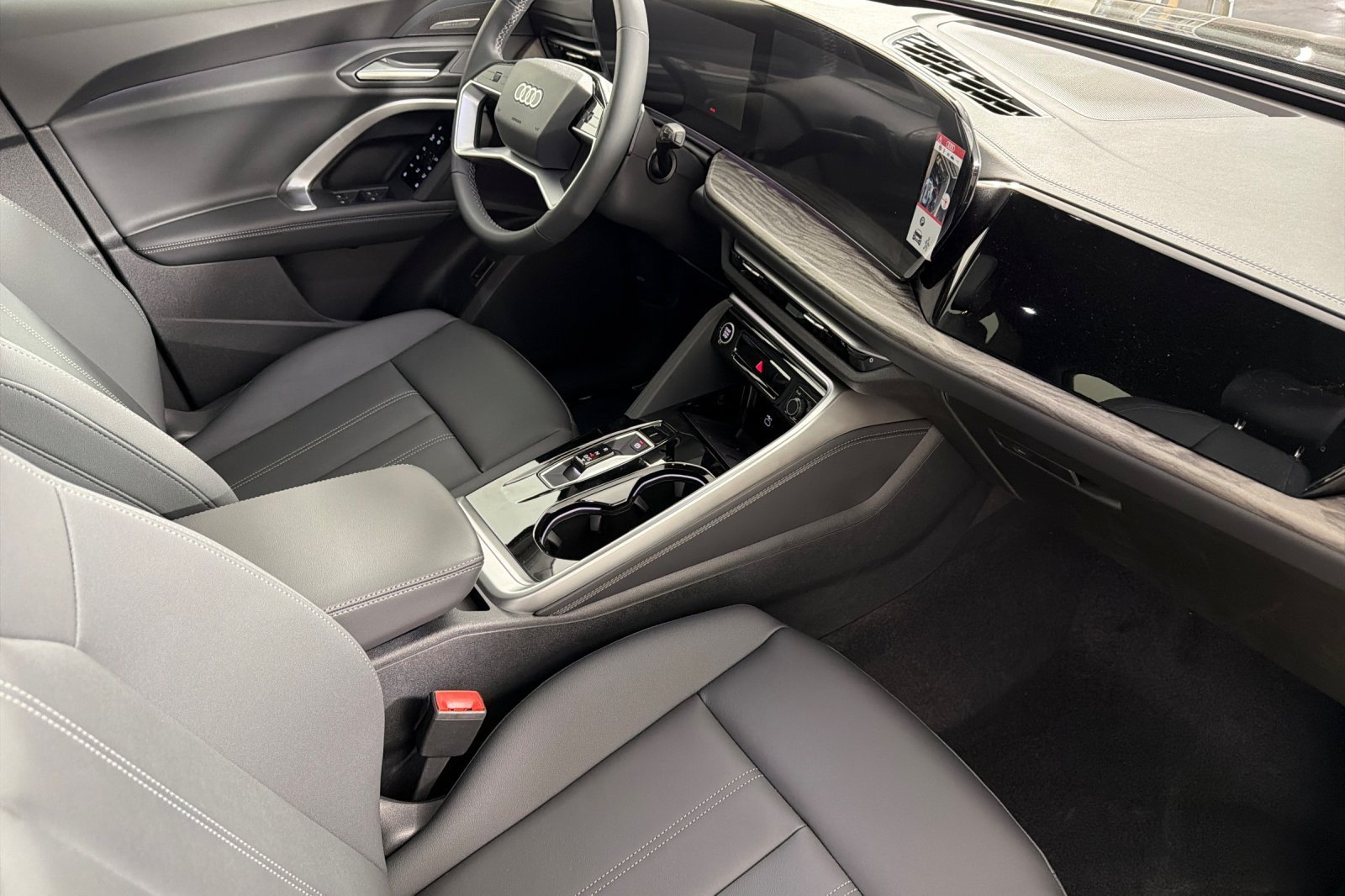 New 2026 Audi Q5 2.0T AWD/4WD image 15
