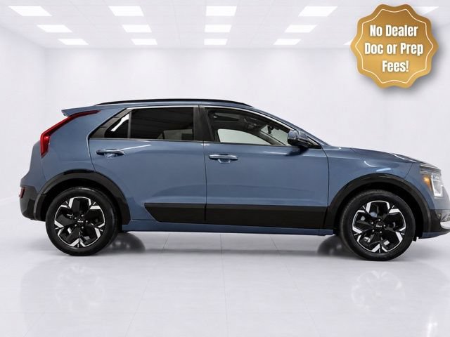 Used 2023 Kia Niro Wave w/ Wave Preserve Package