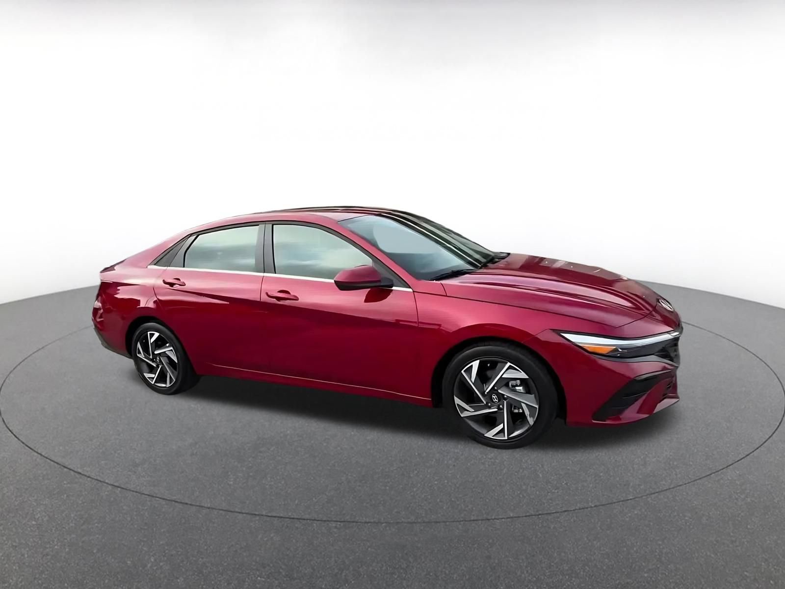Used 2025 Hyundai Elantra SEL FWD video 2