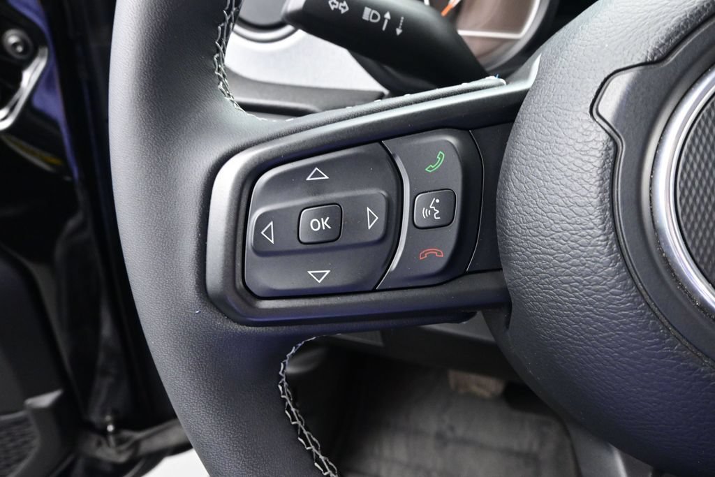 Used 2025 Jeep Wrangler Unlimited Sport AWD/4WD image 30