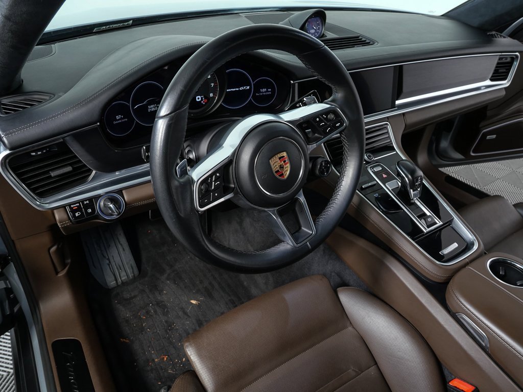 Certified 2019 Porsche Panamera GTS image 4