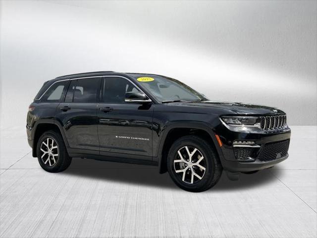 Certified 2025 Jeep Grand Cherokee Limited w/ MOPAR Finishing Package image 4
