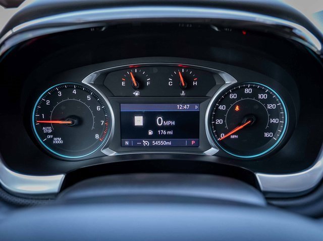 Used 2021 Chevrolet Traverse Premier image 35