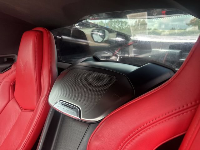 Used 2021 Chevrolet Corvette Stingray Preferred Cpe w/ Z51 Performance Package RWD image 23