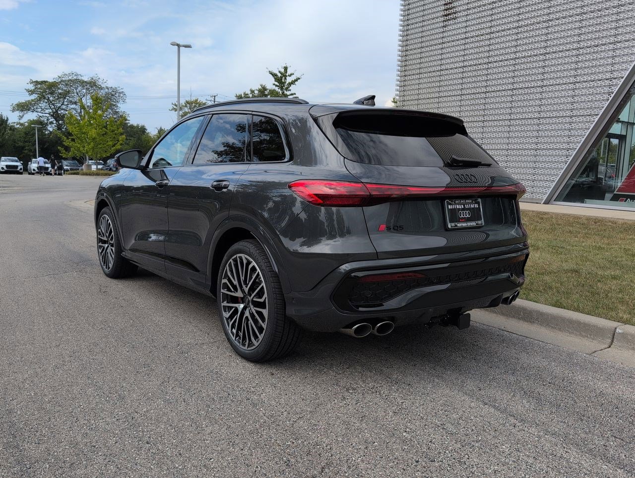 New 2025 Audi SQ5 Premium Plus image 32