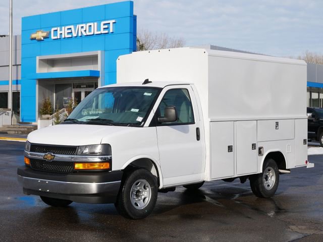 New 2026 Chevrolet Express 3500 w/ Power Convenience Package image 2