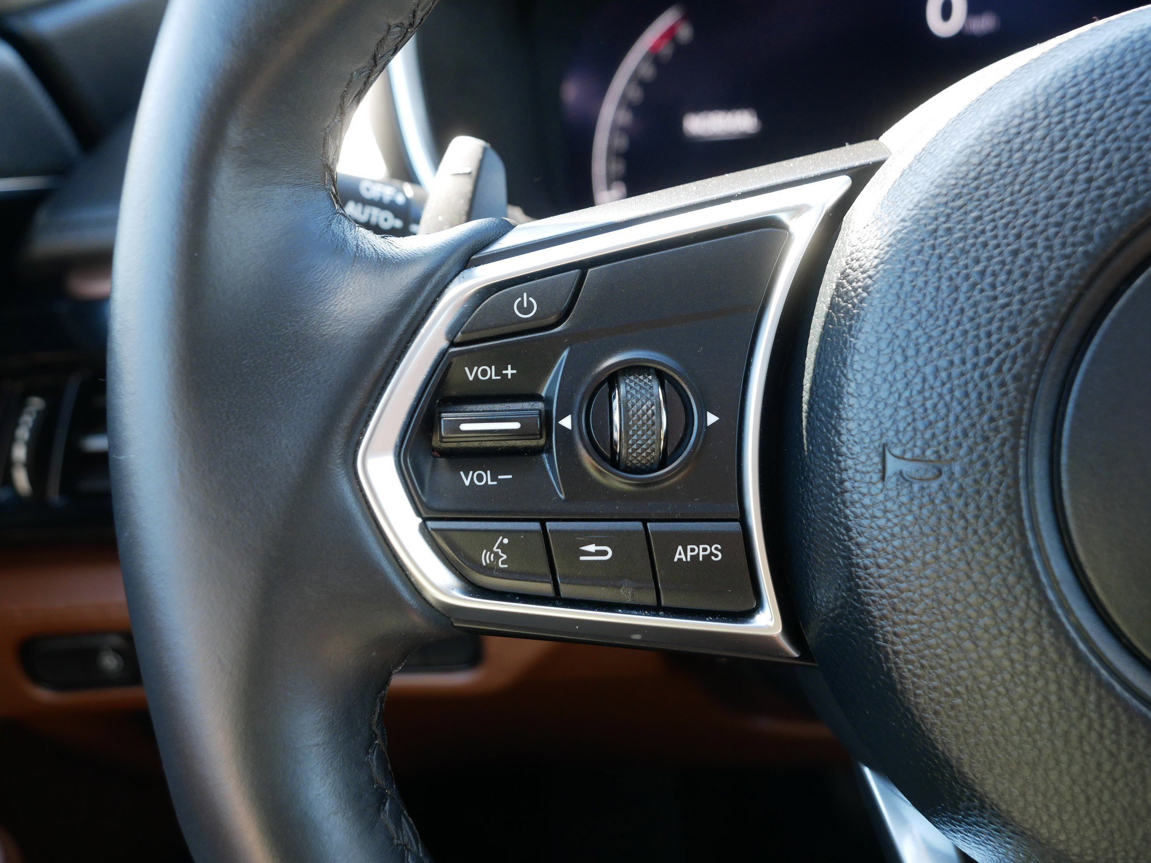 Used 2022 Acura MDX SH-AWD w/ Technology Package image 31
