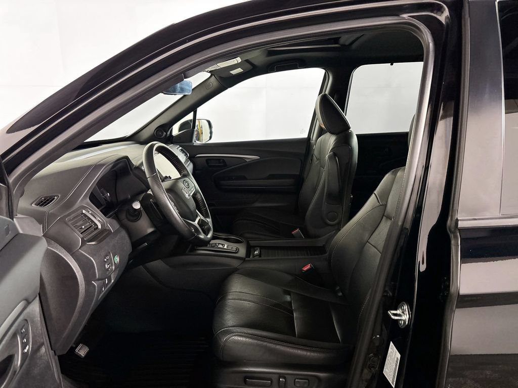 Used 2022 Honda Passport TrailSport image 11