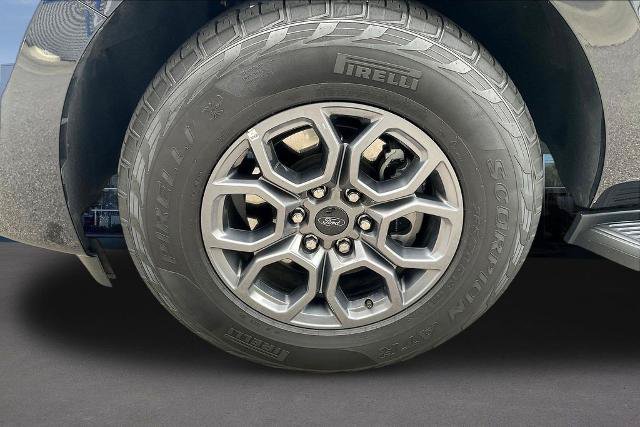 Used 2025 Ford Expedition Max Active RWD image 35