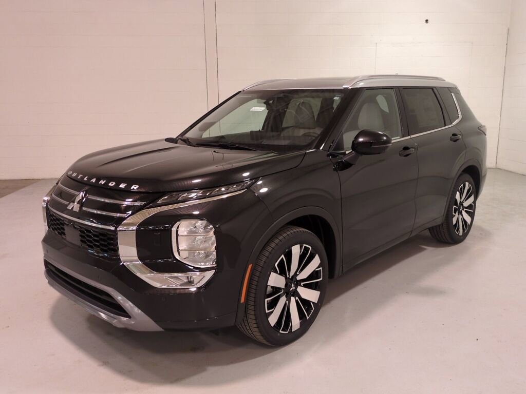 New 2025 Mitsubishi Outlander SEL image 8